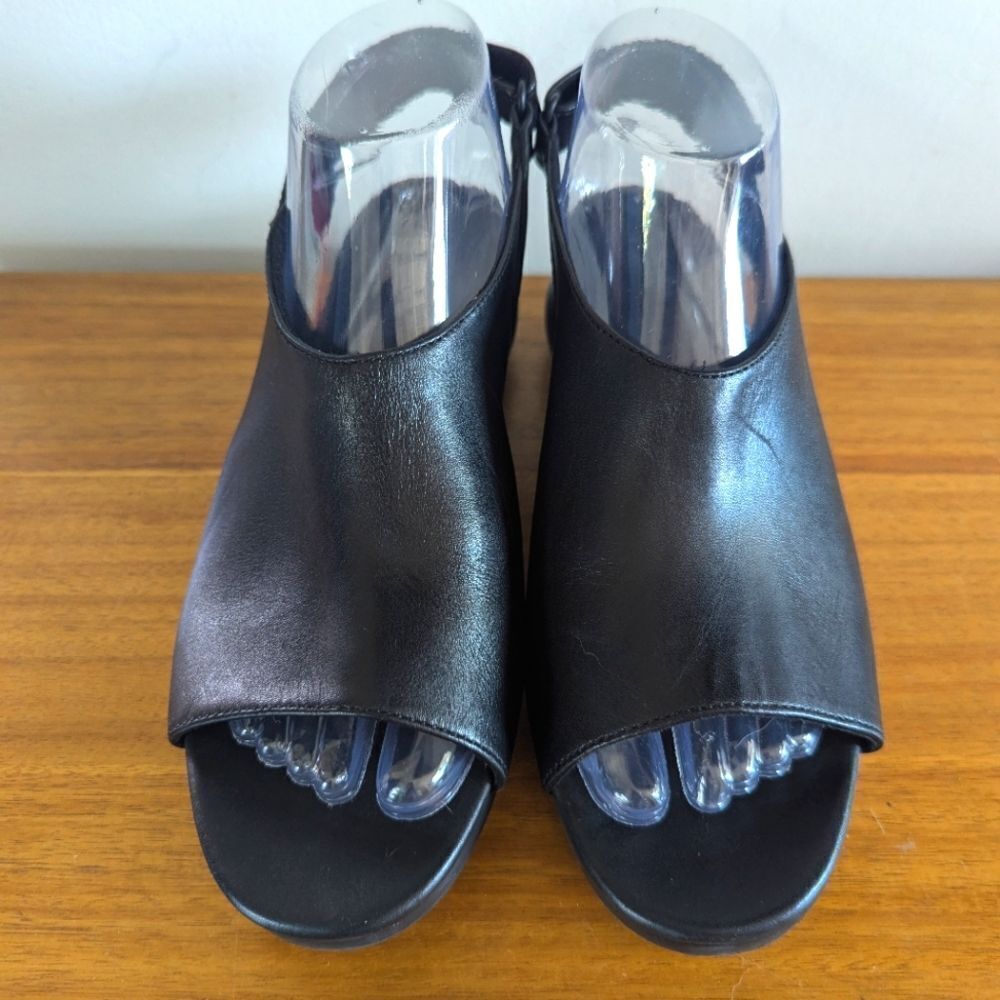 Camper Black Leather Open-Toe Sandals